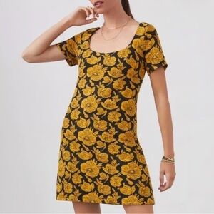 Anthropologie Maeve Black and Gold Floral Large Dress 🖤💛